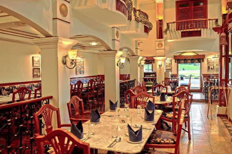 The Apartments At Merdeka Palace Hotel Kuching Kültér fotó